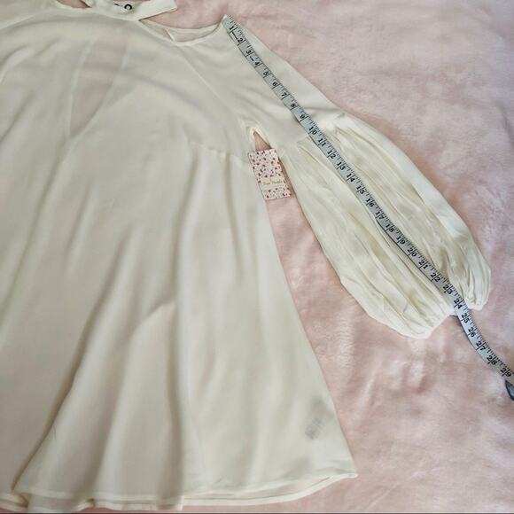 Free People Drift Away Tunic Top Ivory Size XS NWT - Picture 6 of 8